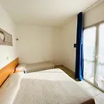 Augustus - Piazza Mazzini - Vicino Al Mare - Immobil Relax * Lido di Jesolo