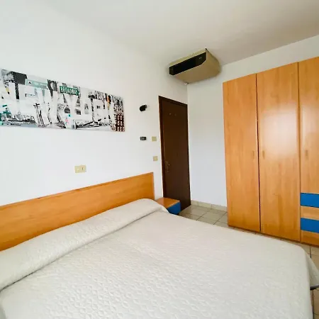 Appartamento Augustus - Piazza Mazzini - Vicino Al Mare - Immobil Relax
