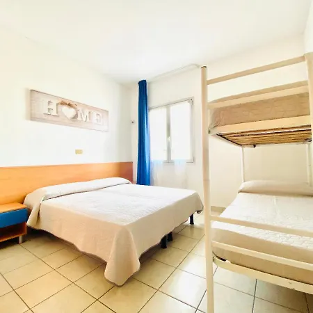 Appartamento Augustus - Piazza Mazzini - Vicino Al Mare - Immobil Relax