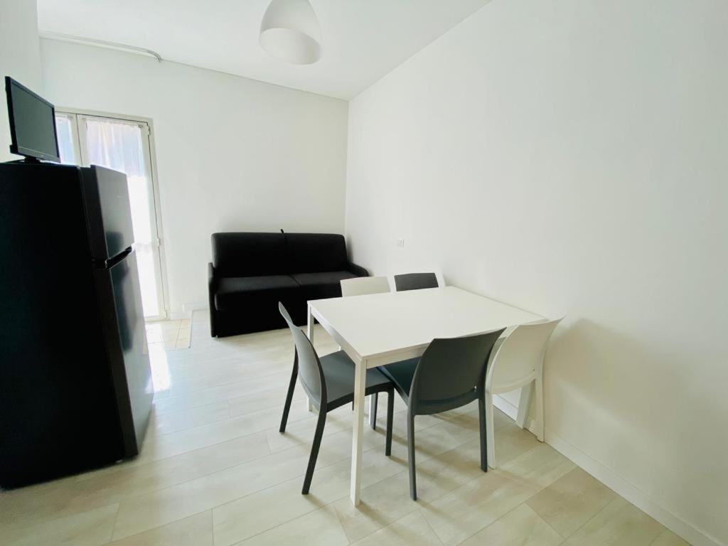Apartment Augustus - Piazza Mazzini - Vicino Al Mare - Immobil Relax