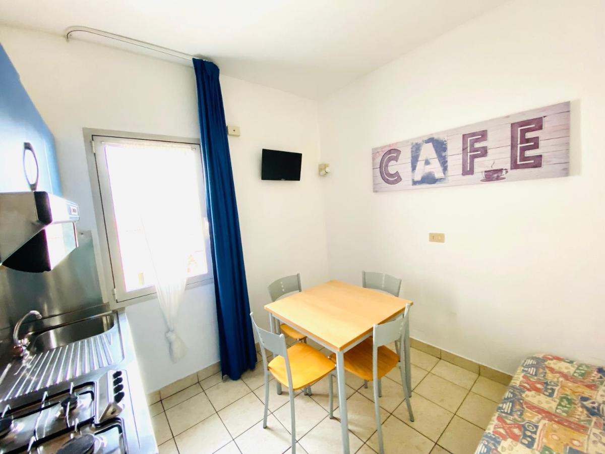 Apartment Augustus - Piazza Mazzini - Vicino Al Mare - Immobil Relax