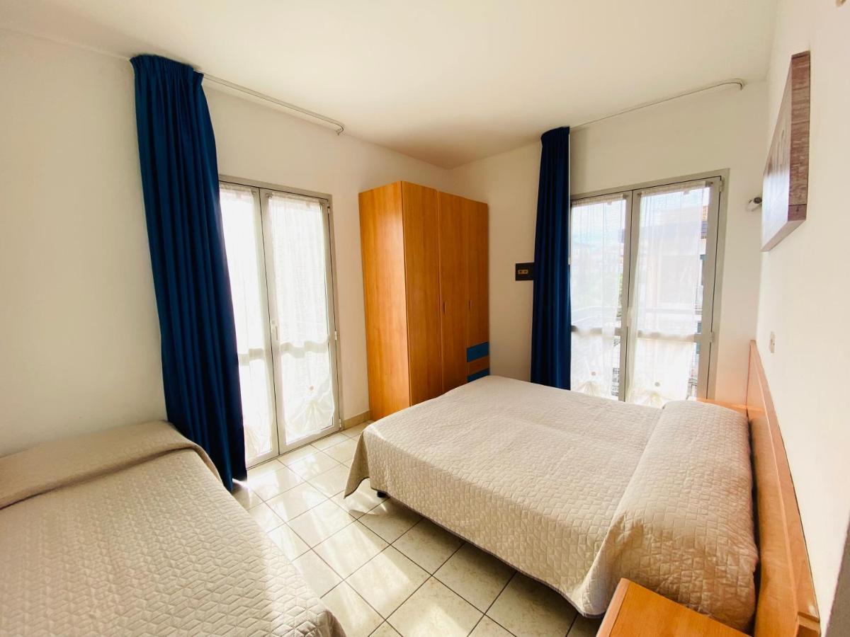 Augustus - Piazza Mazzini - Vicino Al Mare - Immobil Relax Apartment